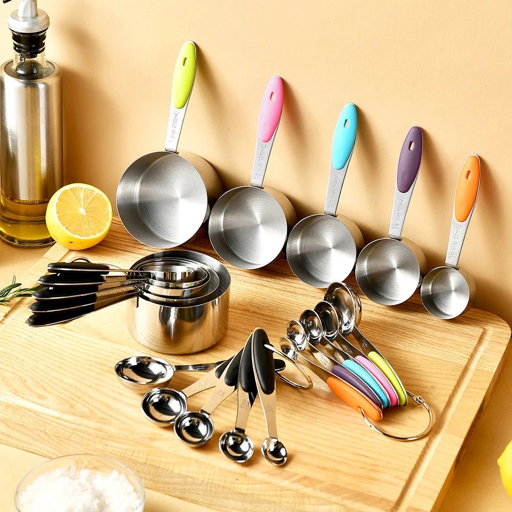 Juego de tazas y cucharas medi - Kitchen Q reseña y precio